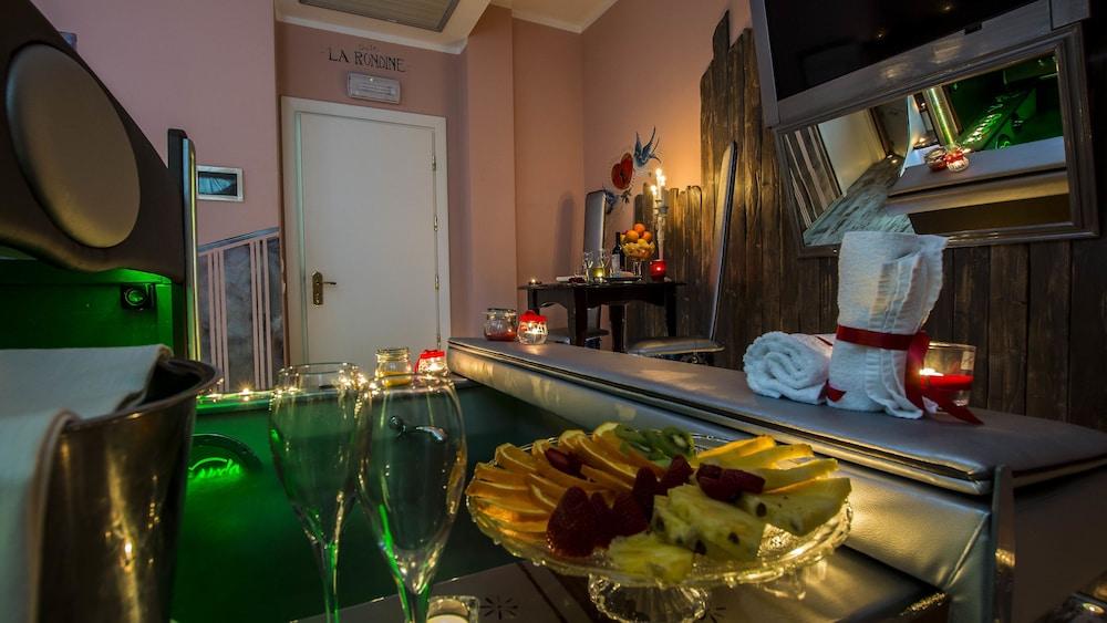 Hotel Butterfly Torre del Lago Puccini Zewnętrze zdjęcie