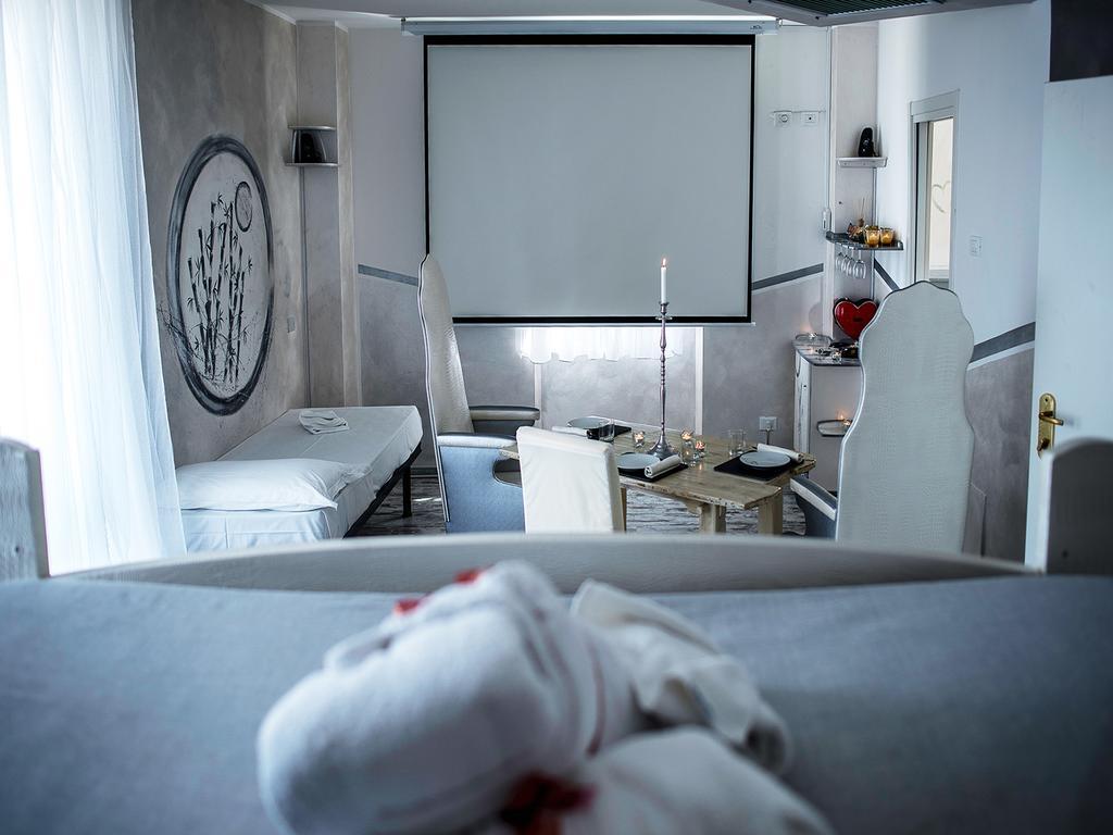 Hotel Butterfly Torre del Lago Puccini Zewnętrze zdjęcie