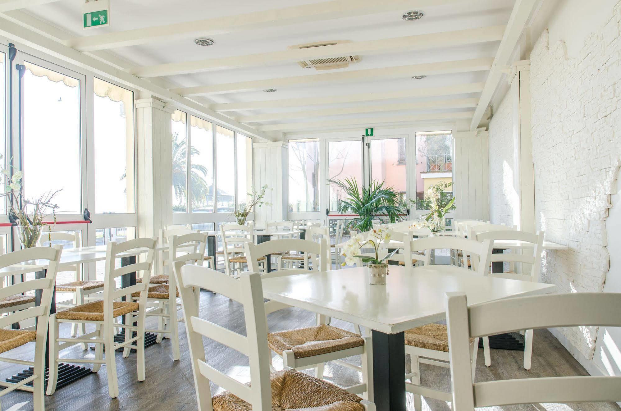 Hotel Butterfly Torre del Lago Puccini Zewnętrze zdjęcie